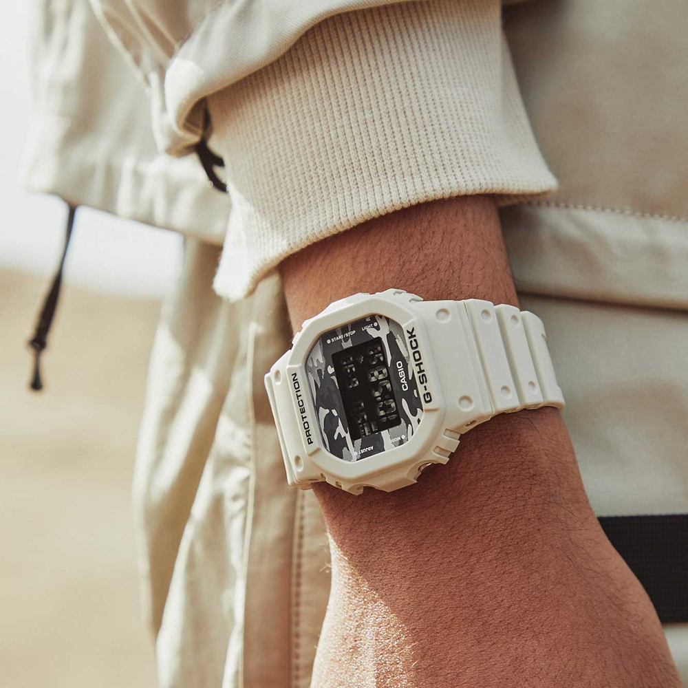 Часы Casio DW-5600CA-8ER