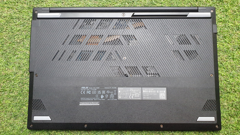 Ноутбук ASUS Ryzen 5/8Gb/FHD/ Vivobook Go 14 E1404FA-EB158W [90NB0ZS2-M00AW0]/Windows 11