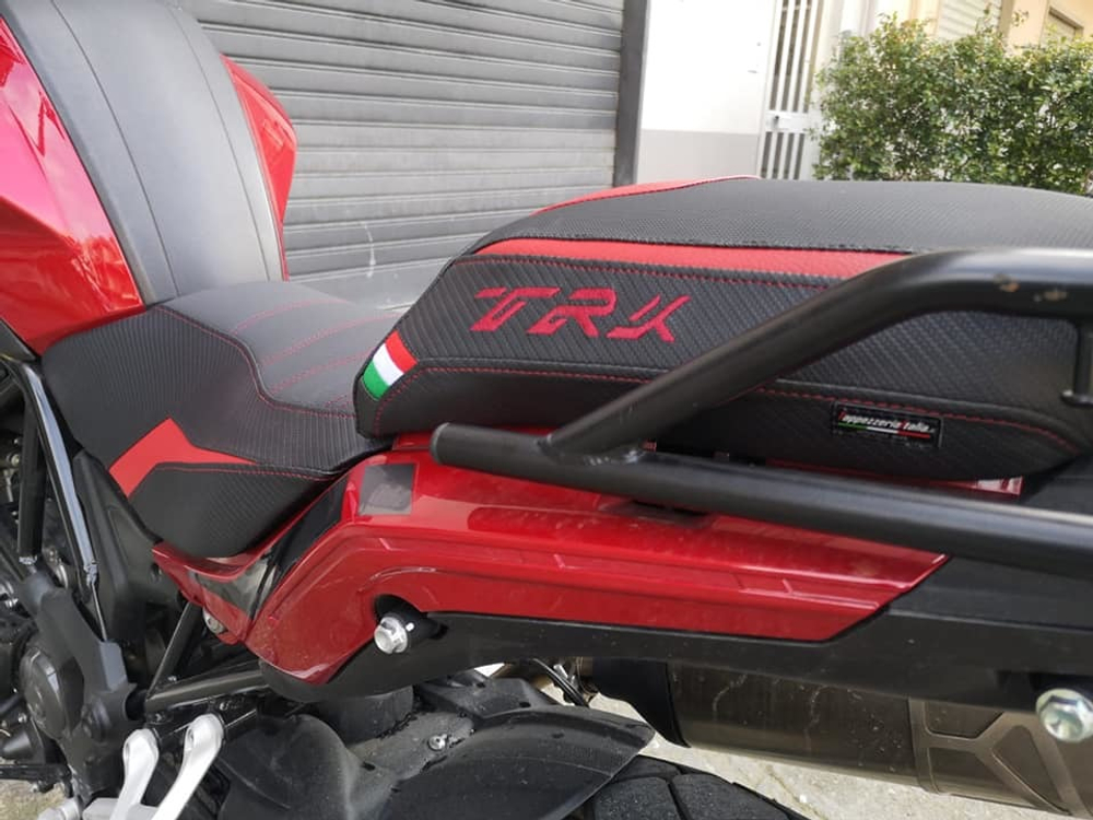 Benelli TRK 502 2017-2021 Tappezzeria Italia чехол для сиденья Комфорт с эффектом "памяти"