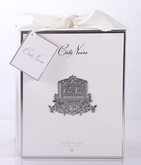 Роза чайная красная в прозрачной вазе, Cote Noire