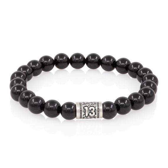 Браслет на руку из натурального черного кварца с шармом число 13, вид спереди