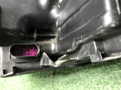 Битая Фара правая Geely Coolray (2019-2023) LED