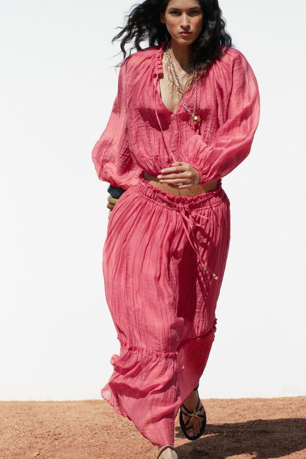 ZARA КРОП-ТОП ИЗ ЖАТОЙ ТКАНИ, МЯГКИЙ РОЗОВЫЙ