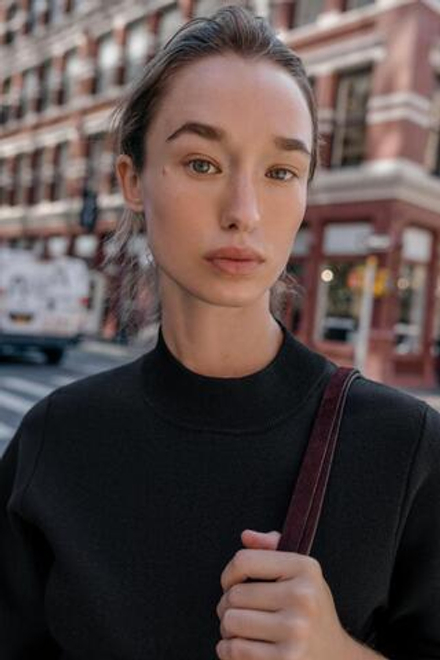 ZARA ОДНОТОННОЕ ТРИКОТАЖНОЕ МИНИ-ПЛАТЬЕ, ЧЕРНЫЙ