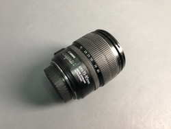 Canon 15-85mm IS USM (царапины на линзах)