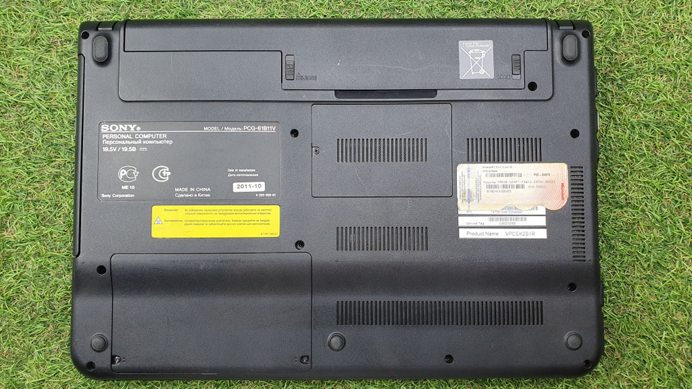 Ноутбук Sony Vaio PCG-61B11V