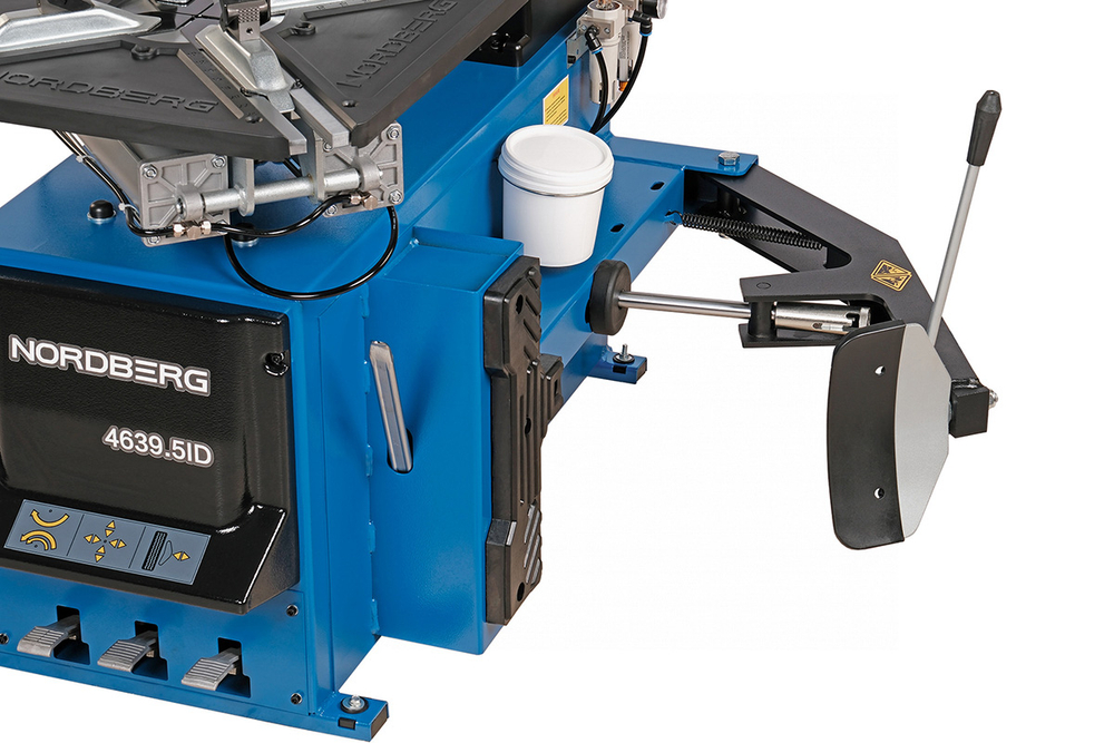NORDBERG (4639,5ID(B) 380) Станок шиномонтажный полуавтомат, двухскоростной, стол с накладками, 380 В, синий