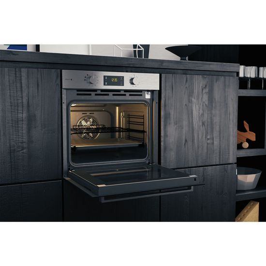 Электрический духовой шкаф Hotpoint-Ariston FA3 840 H IX