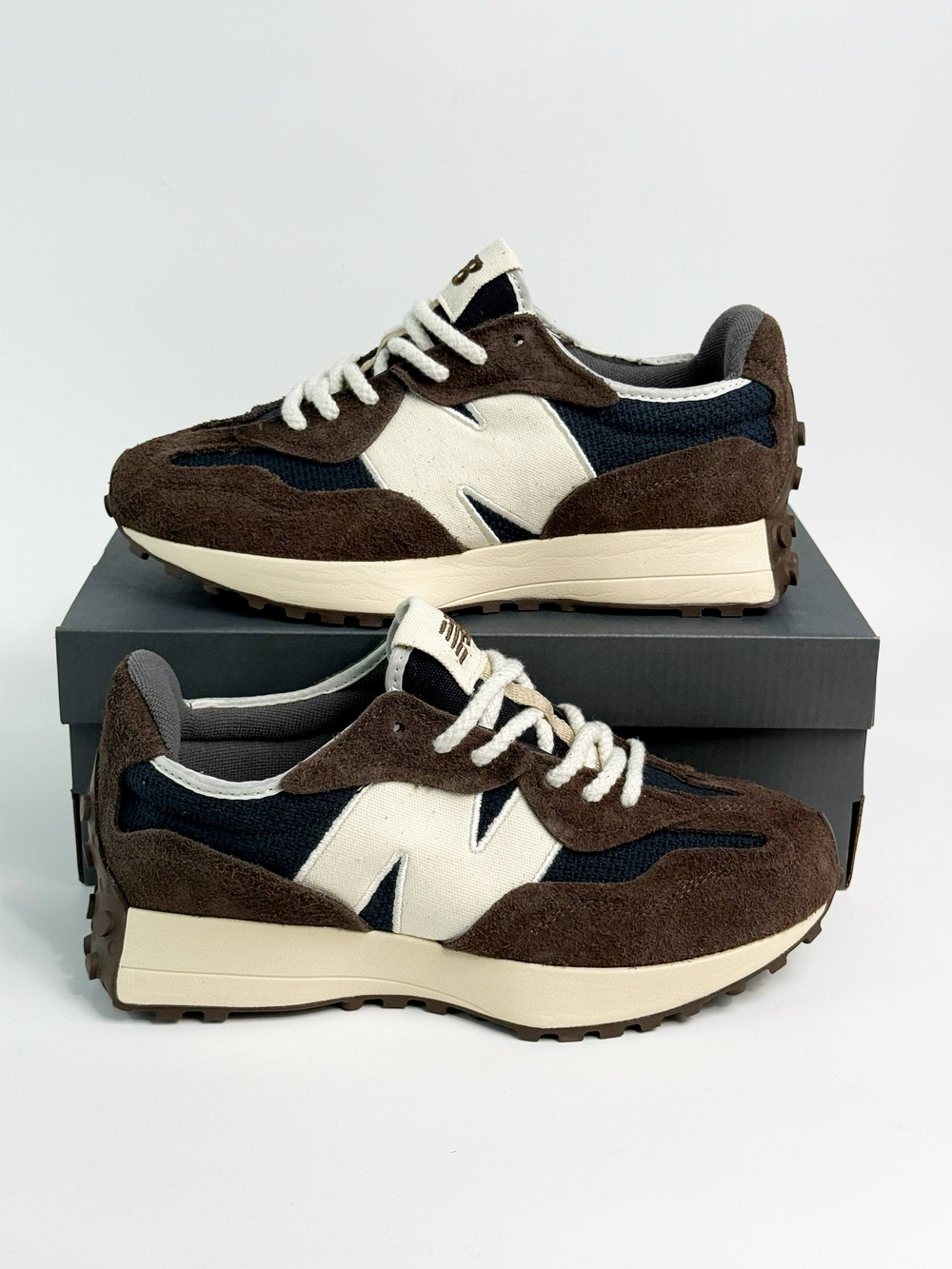 Кроссовки New Balance 327 #B167 (корич.)