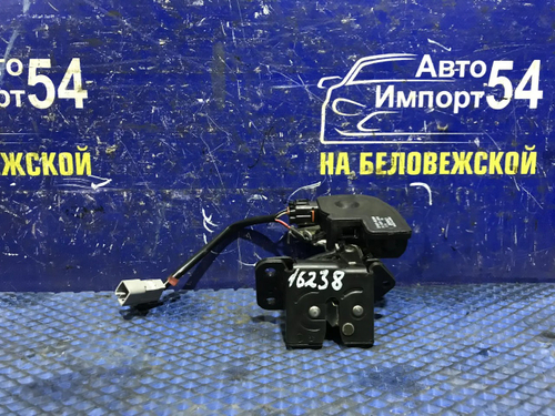 Замок багажника TOYOTA NADIA 1998-2003