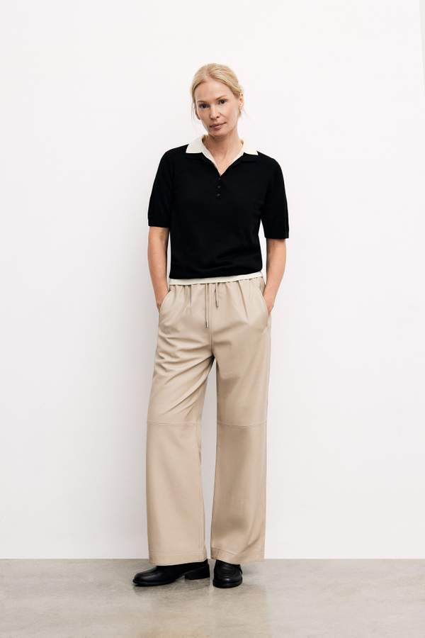 Polo shirt black color