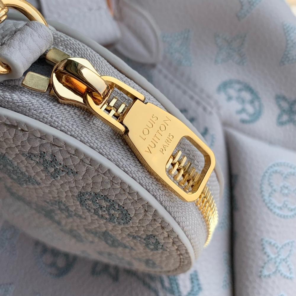Louis Vuitton Bella