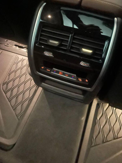 BMW X7 40i I (G07) Рестайлинг, 2023 серый