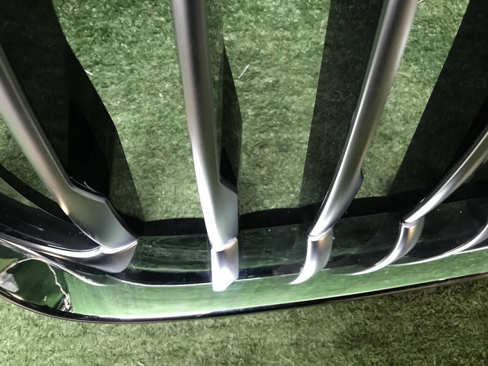 Решетка радиатора BMW X5 G05 (2018-2023)