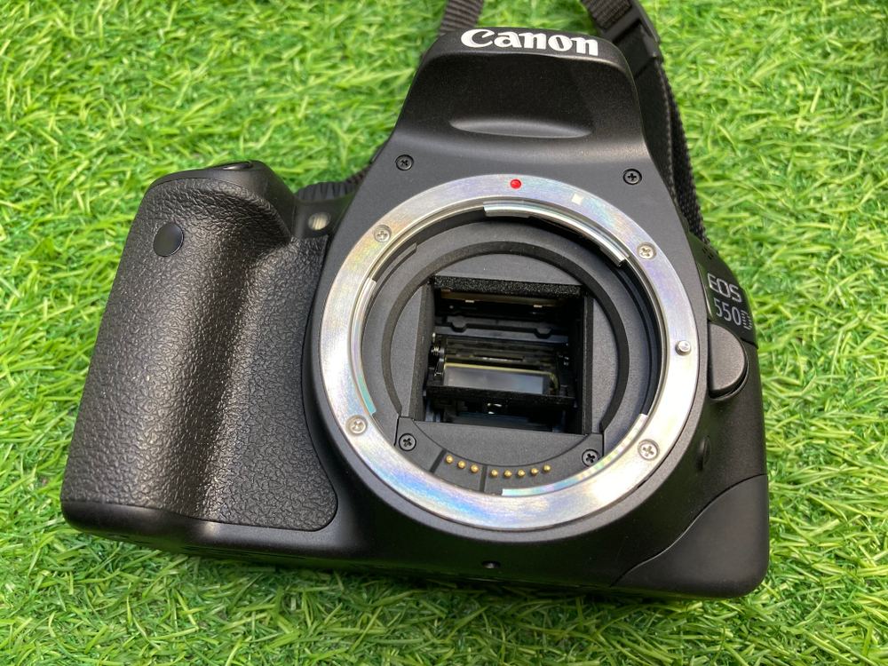 Canon 550D + 18-55mm (2700 кадров) Покупка/Продажа