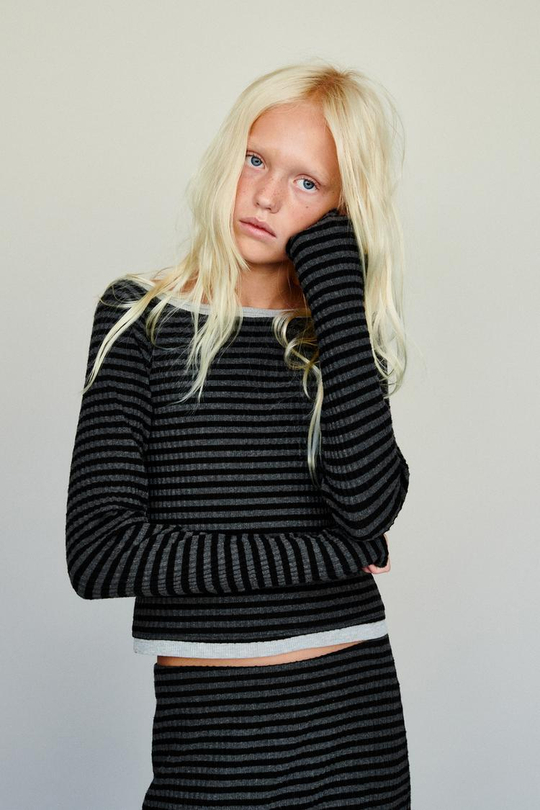 ZARA ФУТБОЛКА В ПОЛОСКУ, ПОЛОСКИ