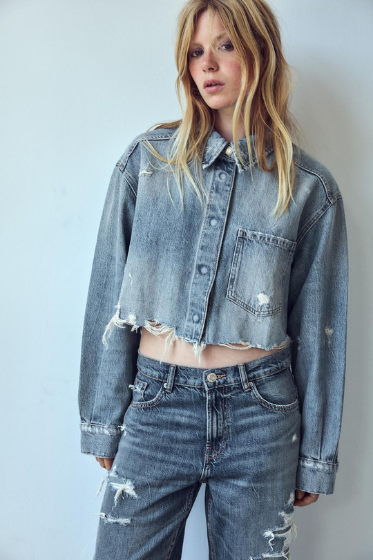 ZARA УКОРОЧЕННАЯ ДЖИНСОВАЯ КУРТКА-РУБАШКА, СИНИЙ