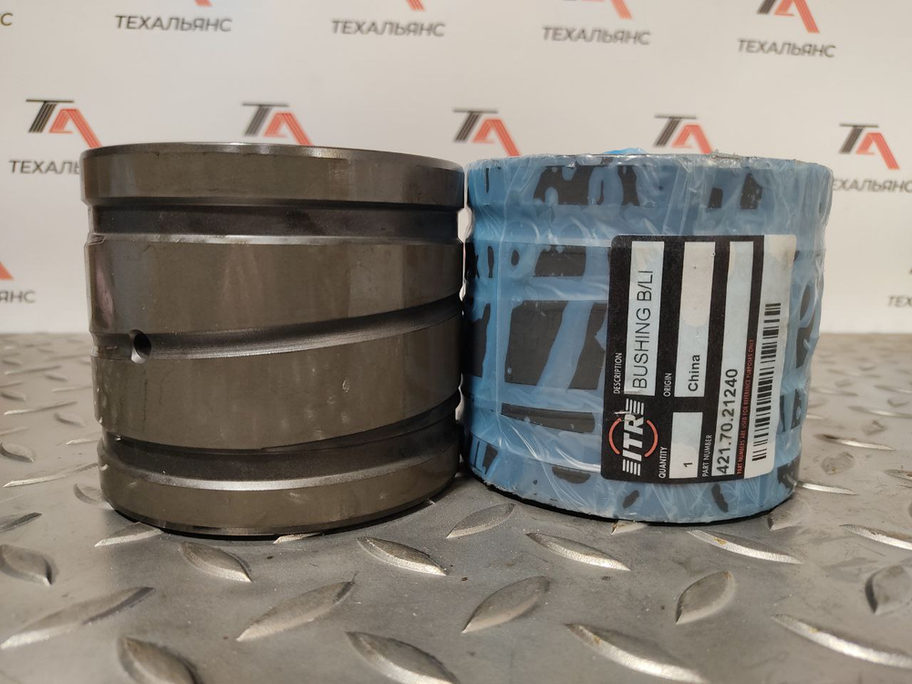 Втулка 421-70-21240