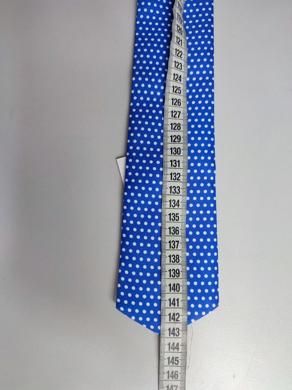 Галстук в горошек, яркий