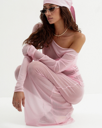 №044 Платье-сетка (нежно-розовый)