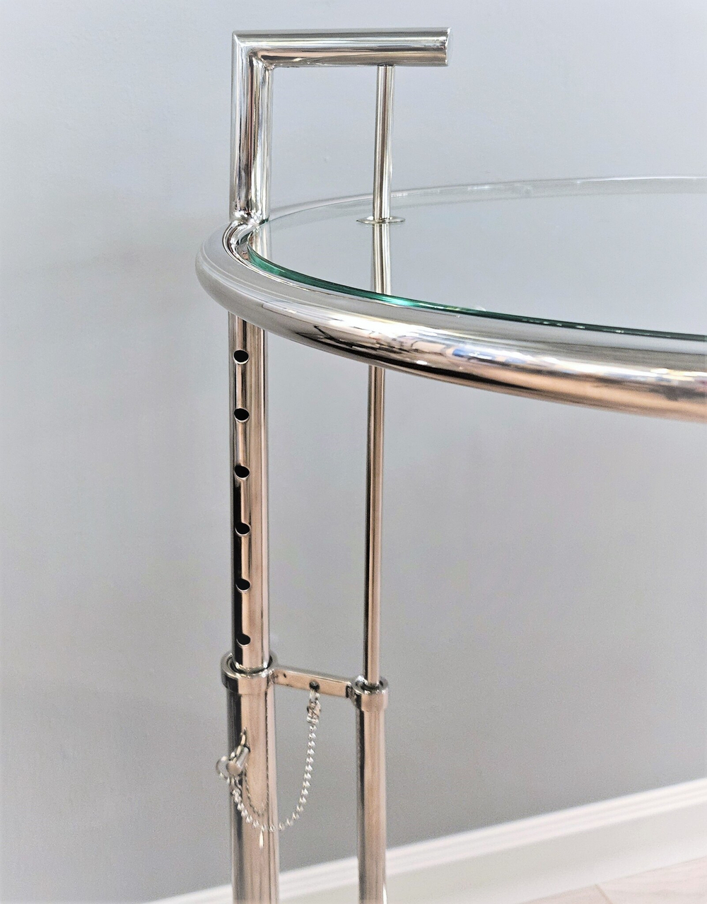 Стол Eileen Gray Style Coctail Table E1027