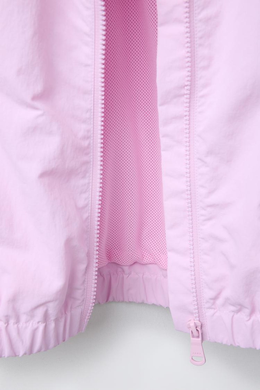 ZARA ДОЖДЕВИК С КРУЖЕВОМ, РОЗОВЫЙ