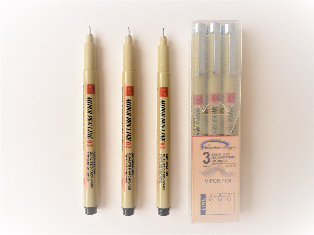 Комплект из 3-х линеров для скетчинга в пенале/ толщина линеров 02, 02, 02 (0,3мм; 0,3мм; 0,3мм)