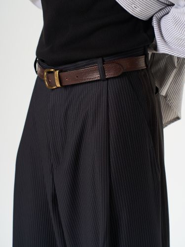 Черные брюки в полоску YOUNGMIN