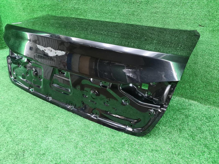 Крышка багажника Genesis G80 (2016-2020)