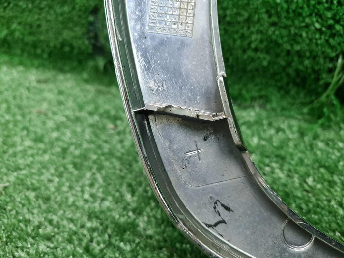 Молдинг решетки радиатора Mini Hatch F56 (13-18)