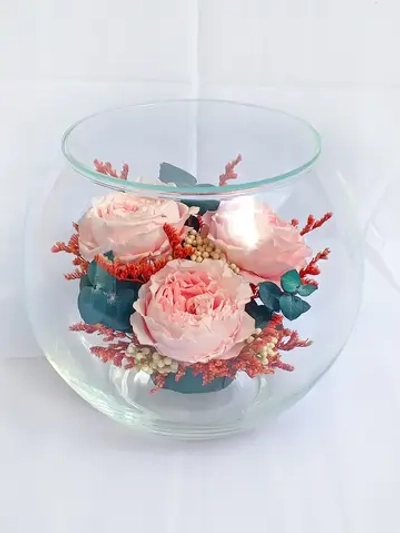 натуральные пионы в стекле, вакуум*