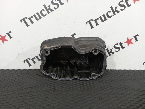 Крышка клапанная