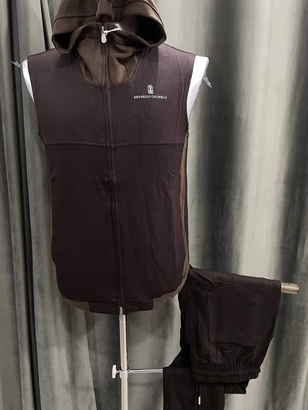 Костюм Brunello Cuccinelli