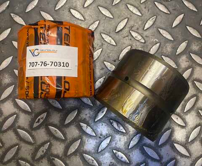 Втулка 707-76-70310