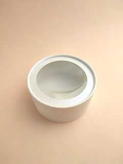 Коробка круглая с окном белая перламутр МАЛАЯ 12х6 см