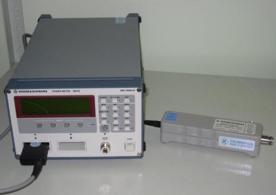 NRVD/NRVC, Ваттметр проходящей мощности с блоком измерительным и калибратором мощности, № в ГРСИ РФ - 56071-13