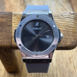 Часы Hublot