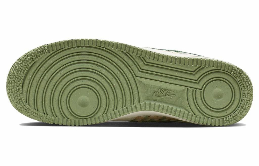 Кроссовки Nike Air Force 1 Low "Light Bone And Gorge Green"