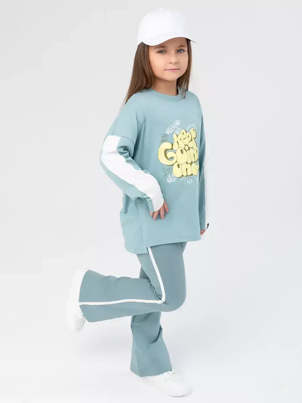Костюм для девочки оверсайз голубой