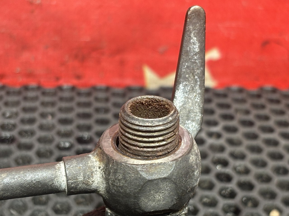 Трубка охлаждения дозирующего клапана 2019г.