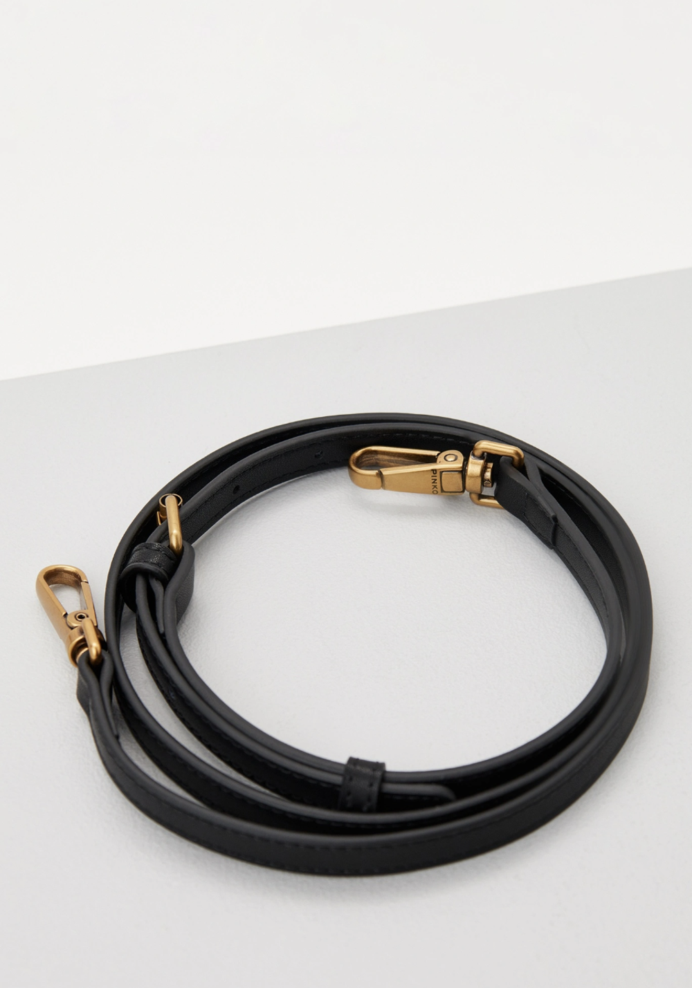 LOVE BAG HALF MOON SIMPLY – black