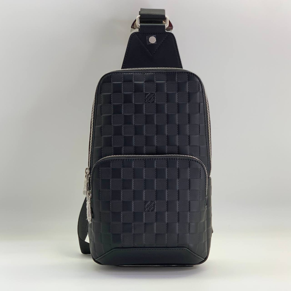 Сумка-слинг Louis Vuitton
