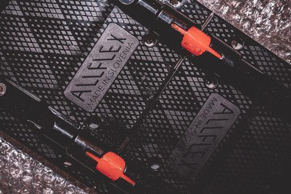 Пластины для сноуборда Allflex CARVE (с пробегом)