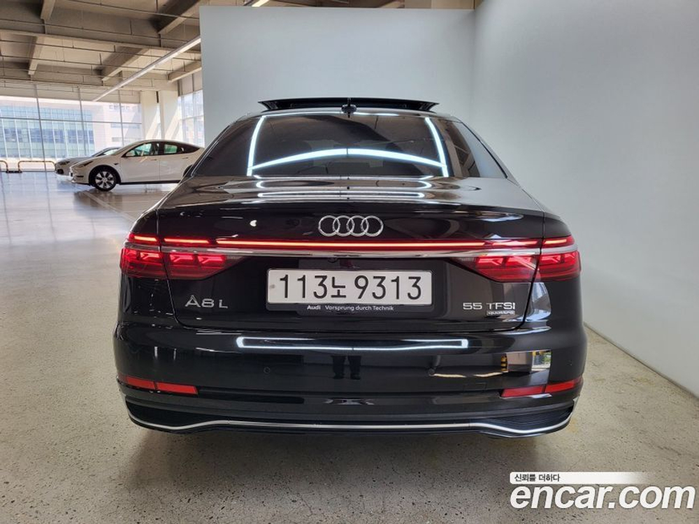 Audi A8 (D5) 55 TFSI Quattro Premium LWB (12.2022)
