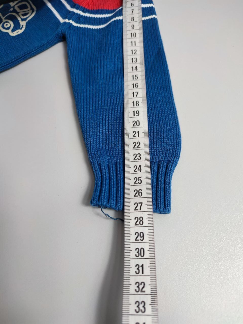 Свитер Sweet Berry на каждый день на 1 год