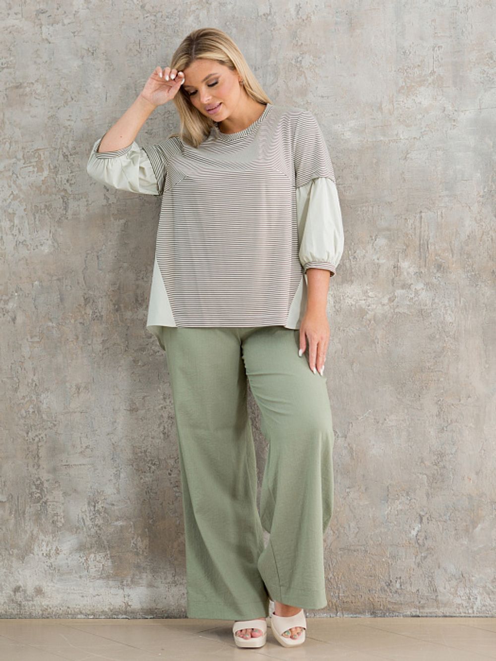 Брюки 1315 хаки Novita (Акция)