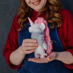 Игрушка ручной работы Единорожка