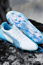 Бутсы Puma King Ultimate FG/AG Conquer your Mountain - белый