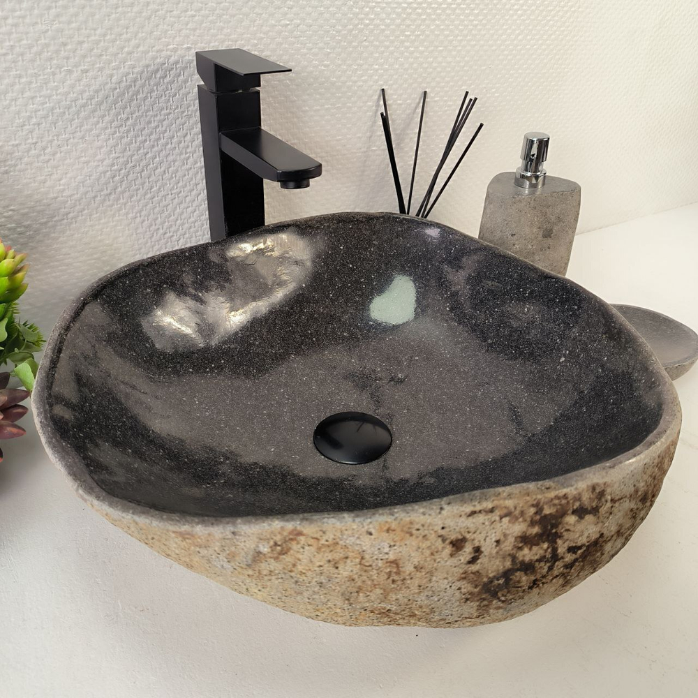 Раковина из речного камня RS-65223 44*42*15 0861