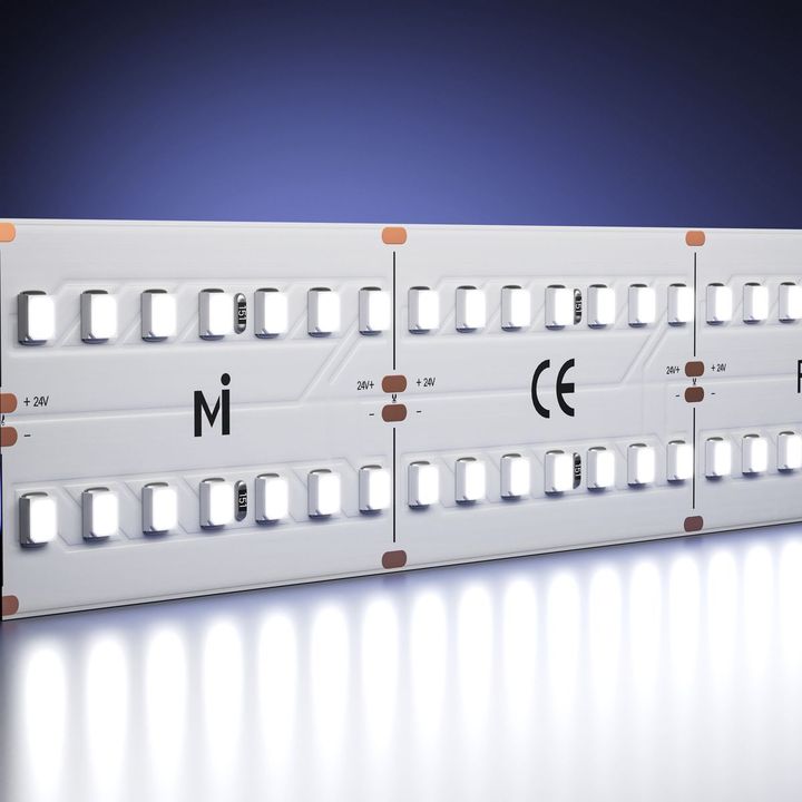 Светодиодная лента Maytoni 30W/m 280LED/m 2835SMD холодный белый 2,5M 201119